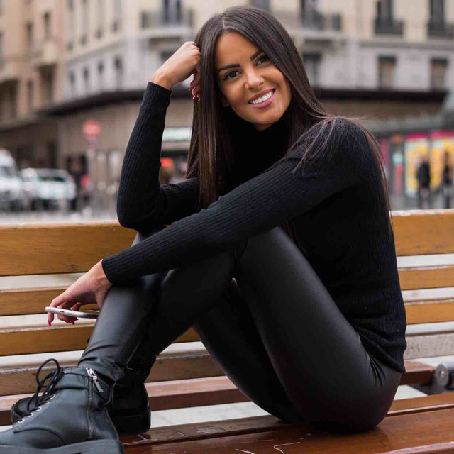 Célia Elbaz